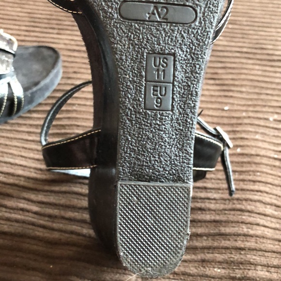 Wedges - Picture 5 of 9